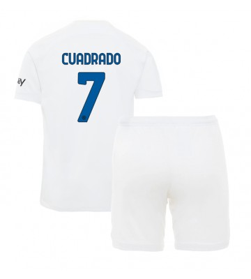 Inter Milan Juan Cuadrado #7 Bortaställ Barn 2023-24 Kortärmad (+ Korta byxor)